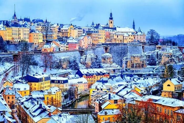 H5 - Double - Tres Proche Du Luxembourg *